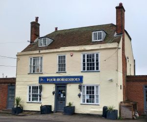 Figure 5: Four Horse Shoes